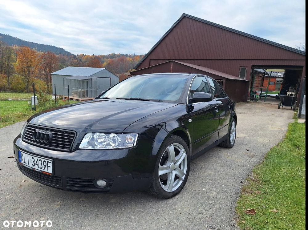 Audi A4 - 1