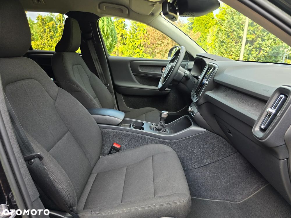 Volvo XC 40 - 18