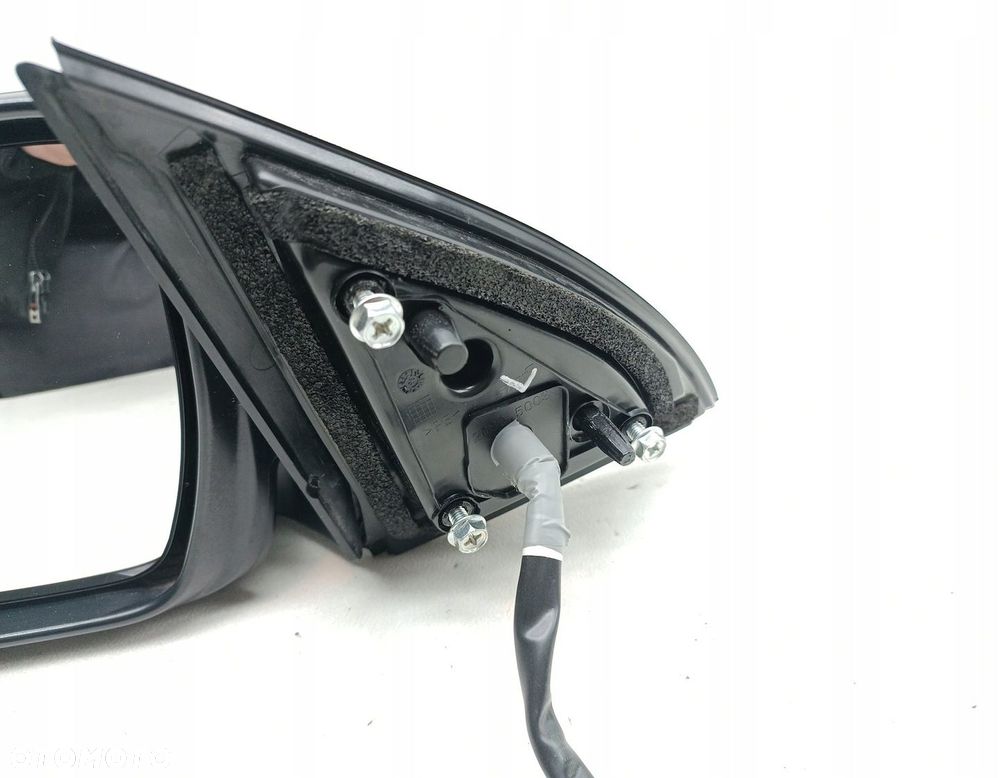 LUSTERKO LEWE ELEKTRYCZNE 13 PIN KAMERA NISSAN QASHQAI J11 1.6 DCI - 2