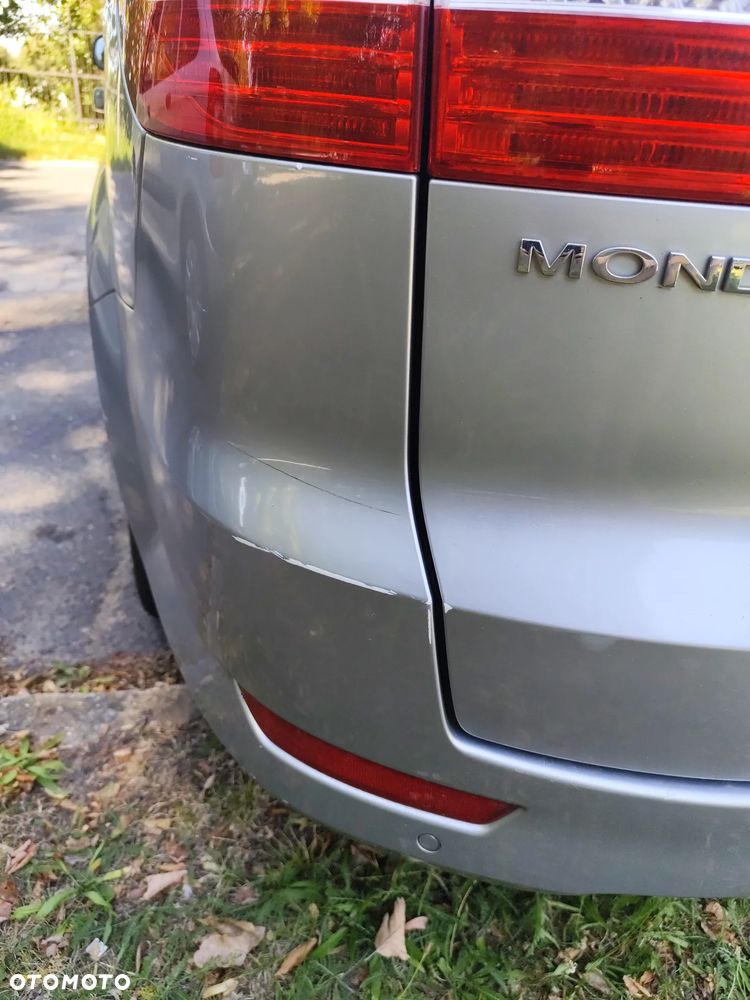 Ford Mondeo 2.0 Ghia - 5