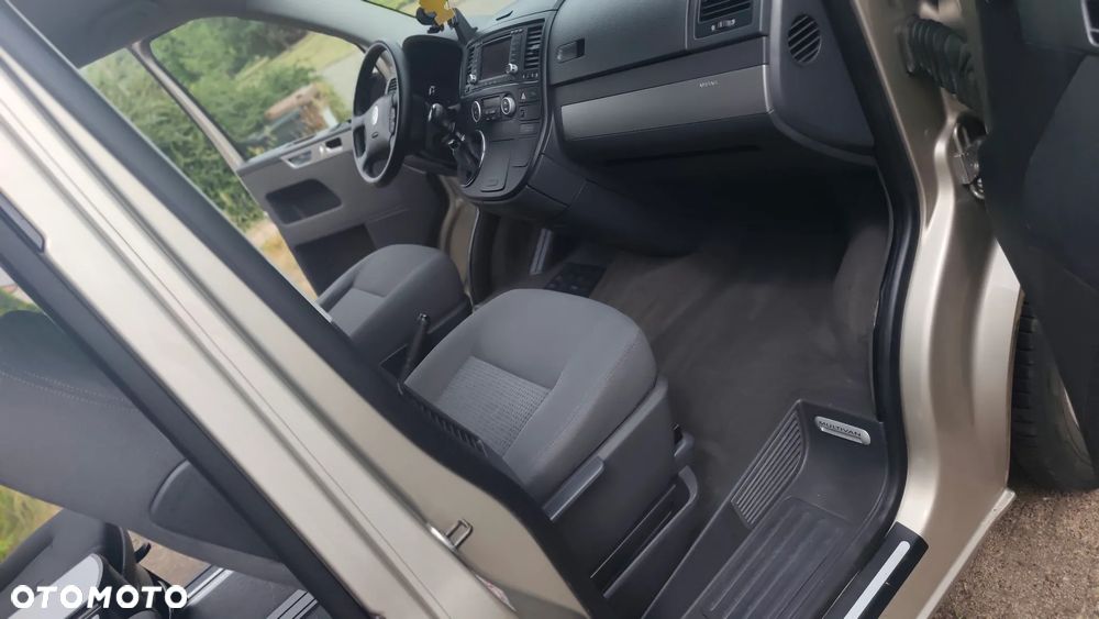 Volkswagen Multivan L1 Highline - 27
