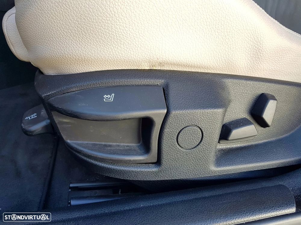 BMW 520 d Touring Aut. Luxury Line - 15