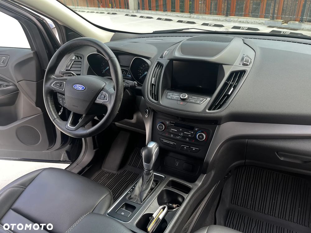 Ford Escape 1.5 EcoBoost AWD SE - 28
