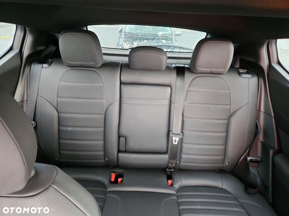 Alfa Romeo Stelvio - 12
