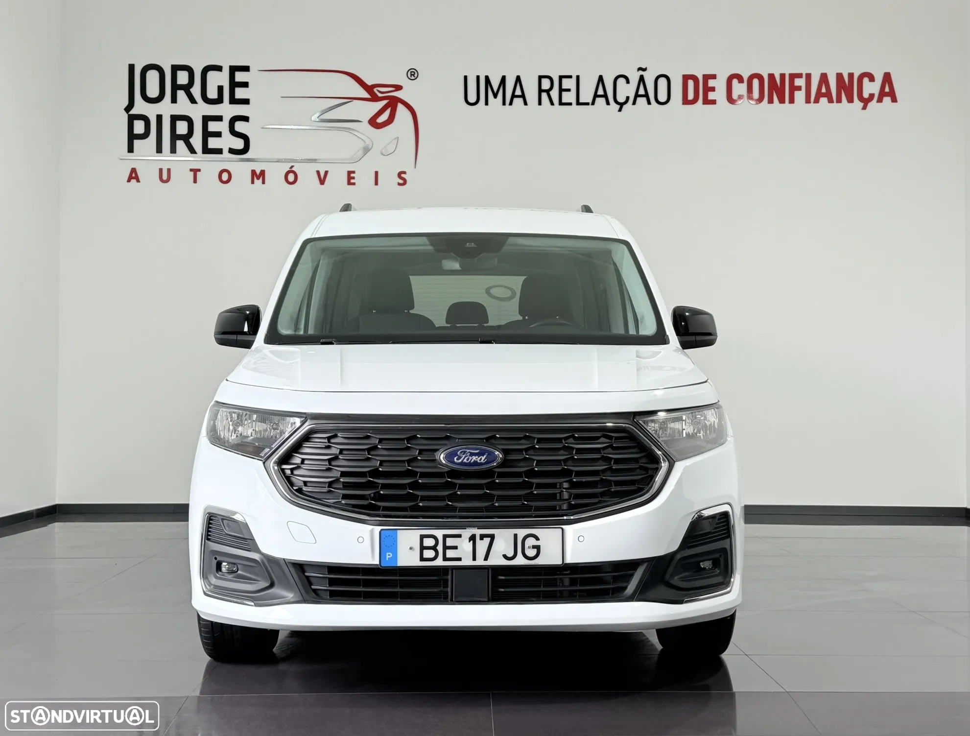 Ford Tourneo Connect 2.0 TDCi Titanium - 11