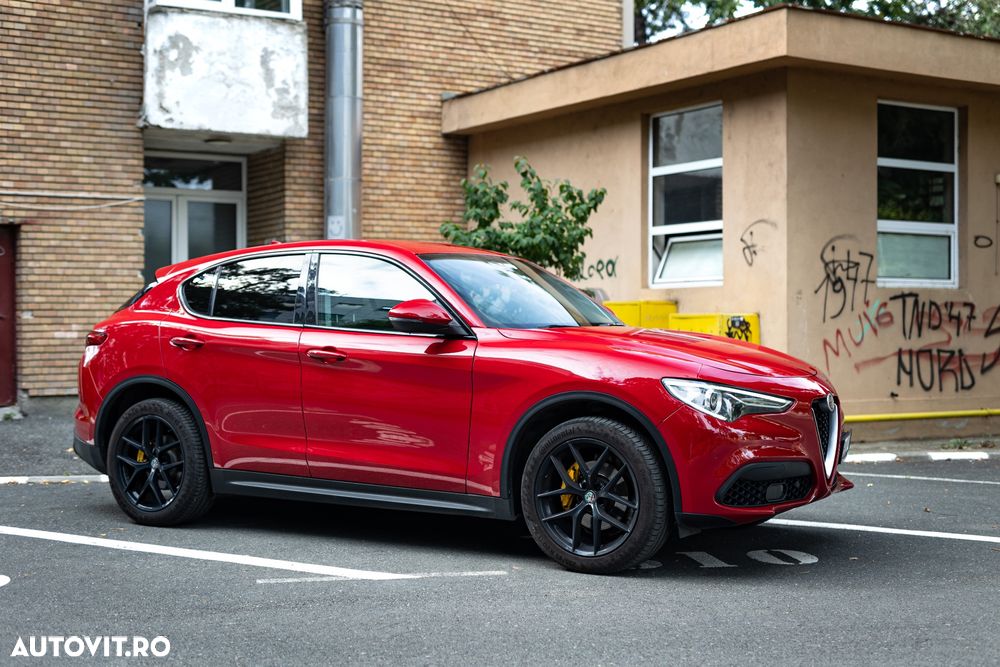Alfa Romeo Stelvio - 4