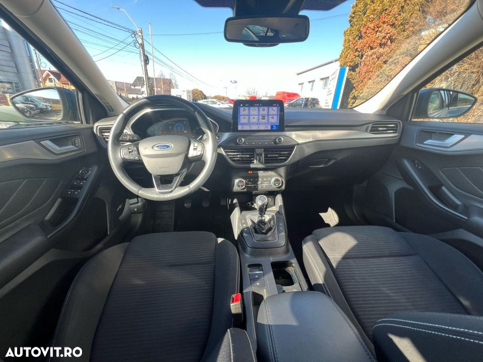 Ford Focus - 7