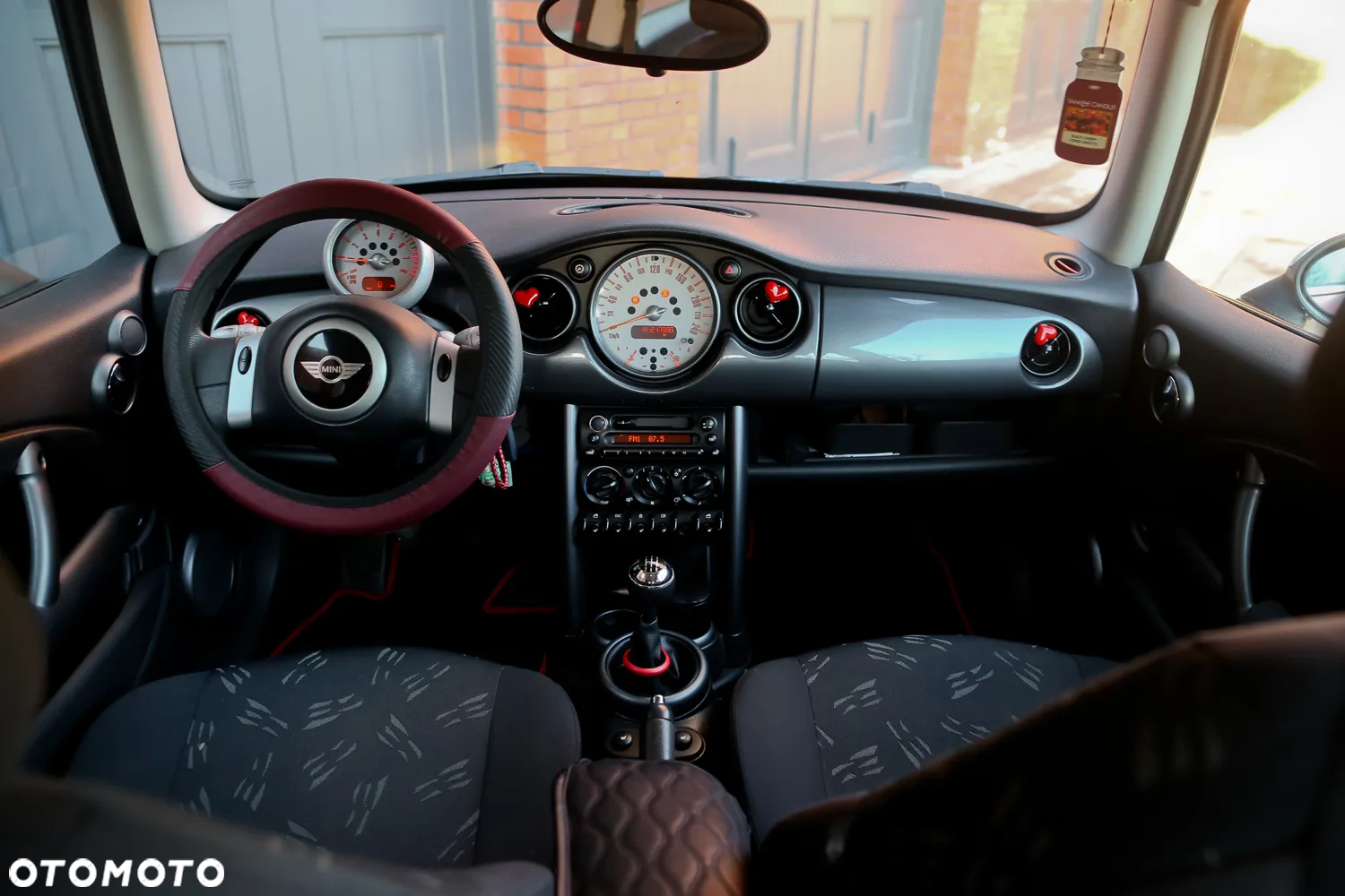 MINI ONE - 30