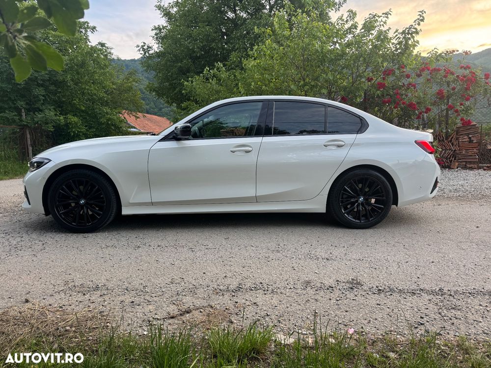 BMW Seria 3 320d Aut. Edition Luxury Line Purity - 4
