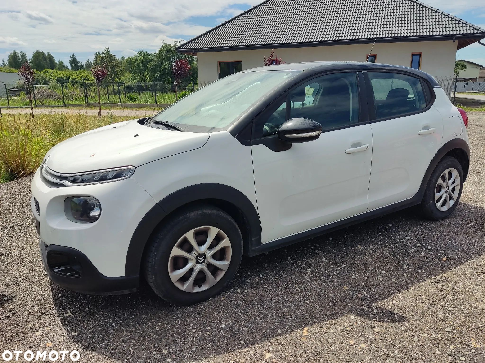 Citroën C3 1.2 PureTech Feel - 1