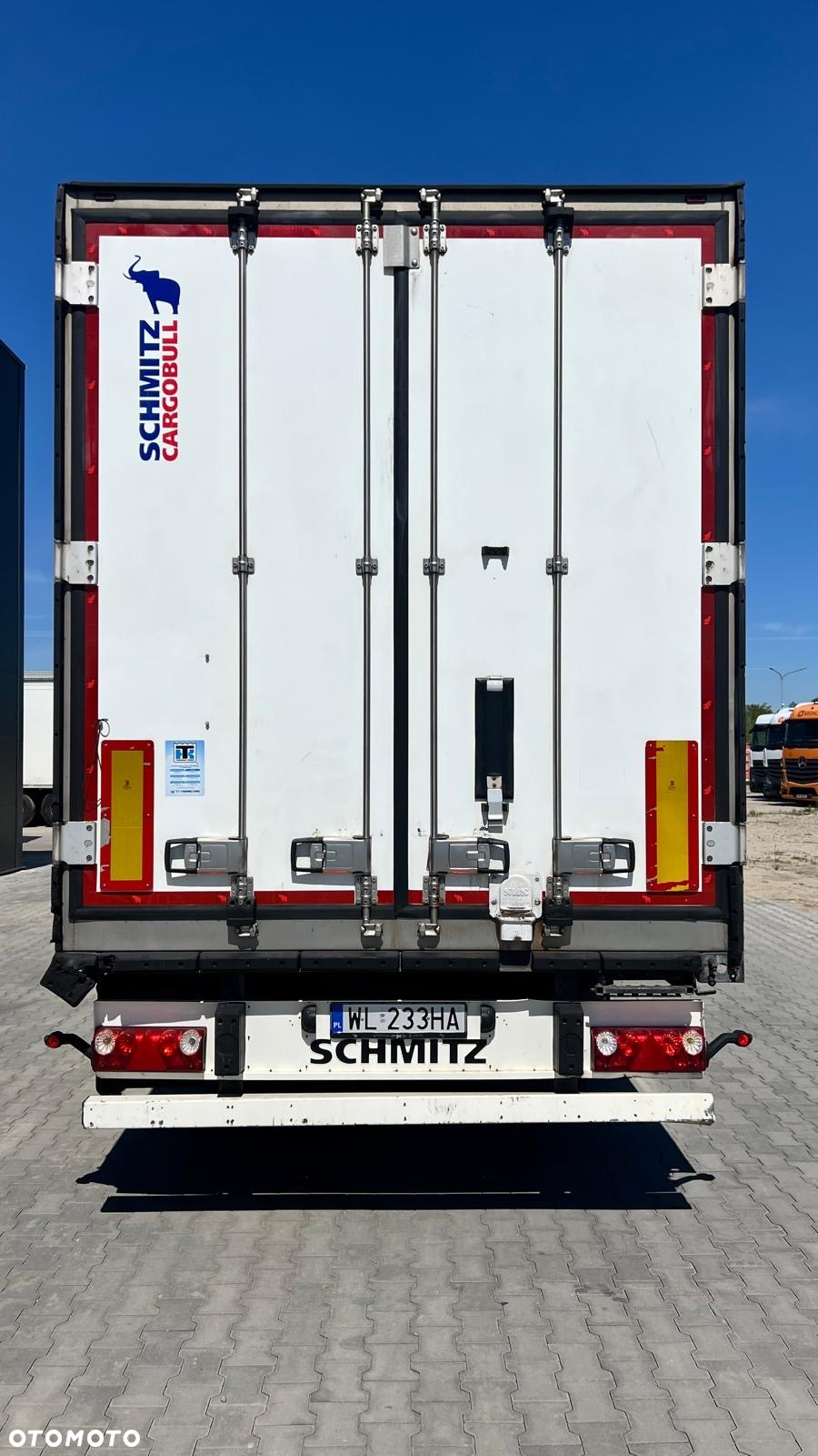 Schmitz Cargobull SKO 24/L - 3