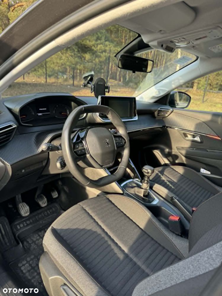 Peugeot 208 1.2 PureTech Active Pack S&S - 8