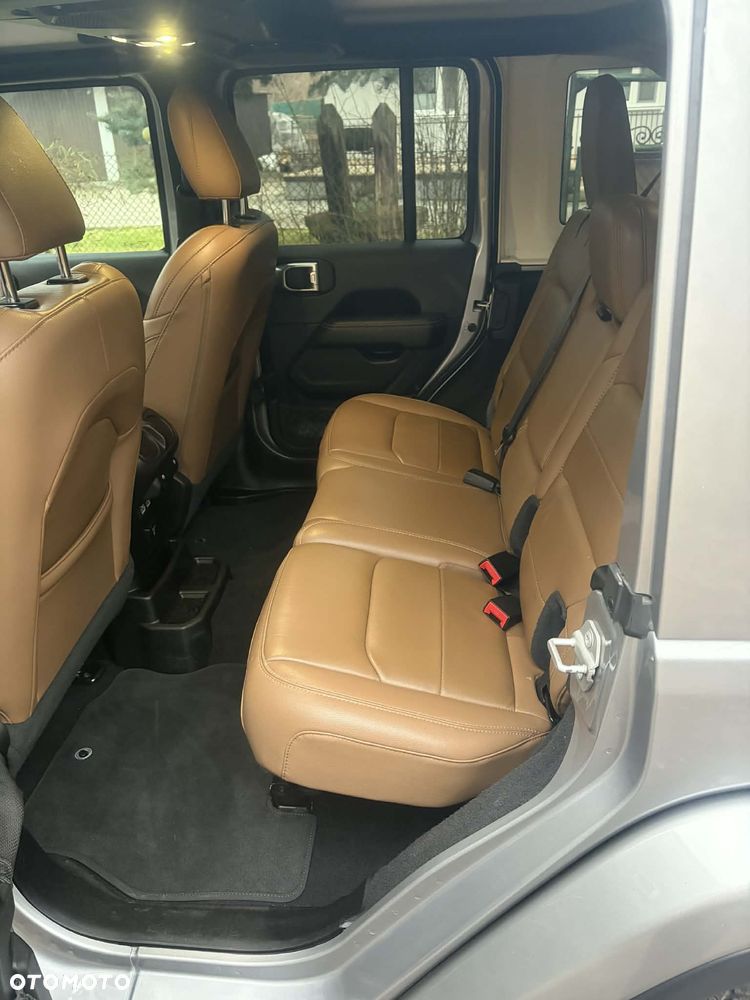 Jeep Wrangler 2.0 T-GDI Hardtop AWD Automatik Sahara - 9