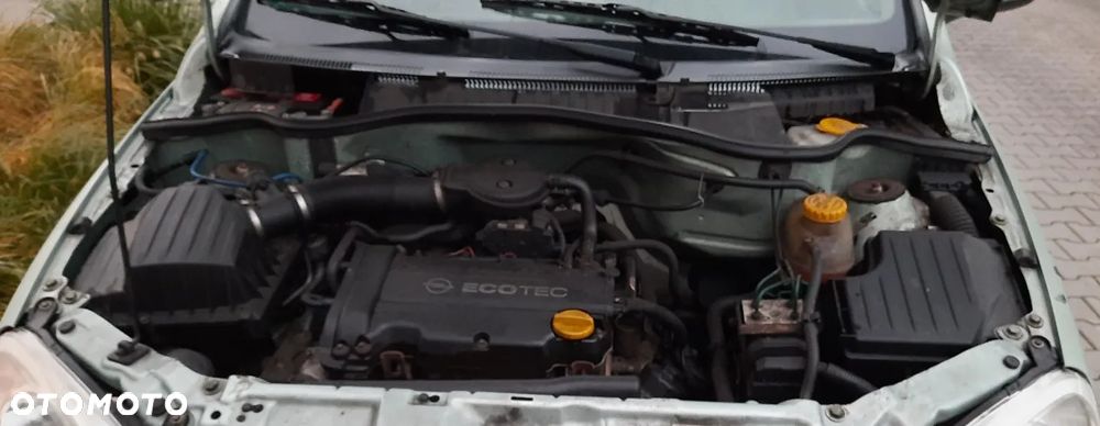 Opel Corsa - 10