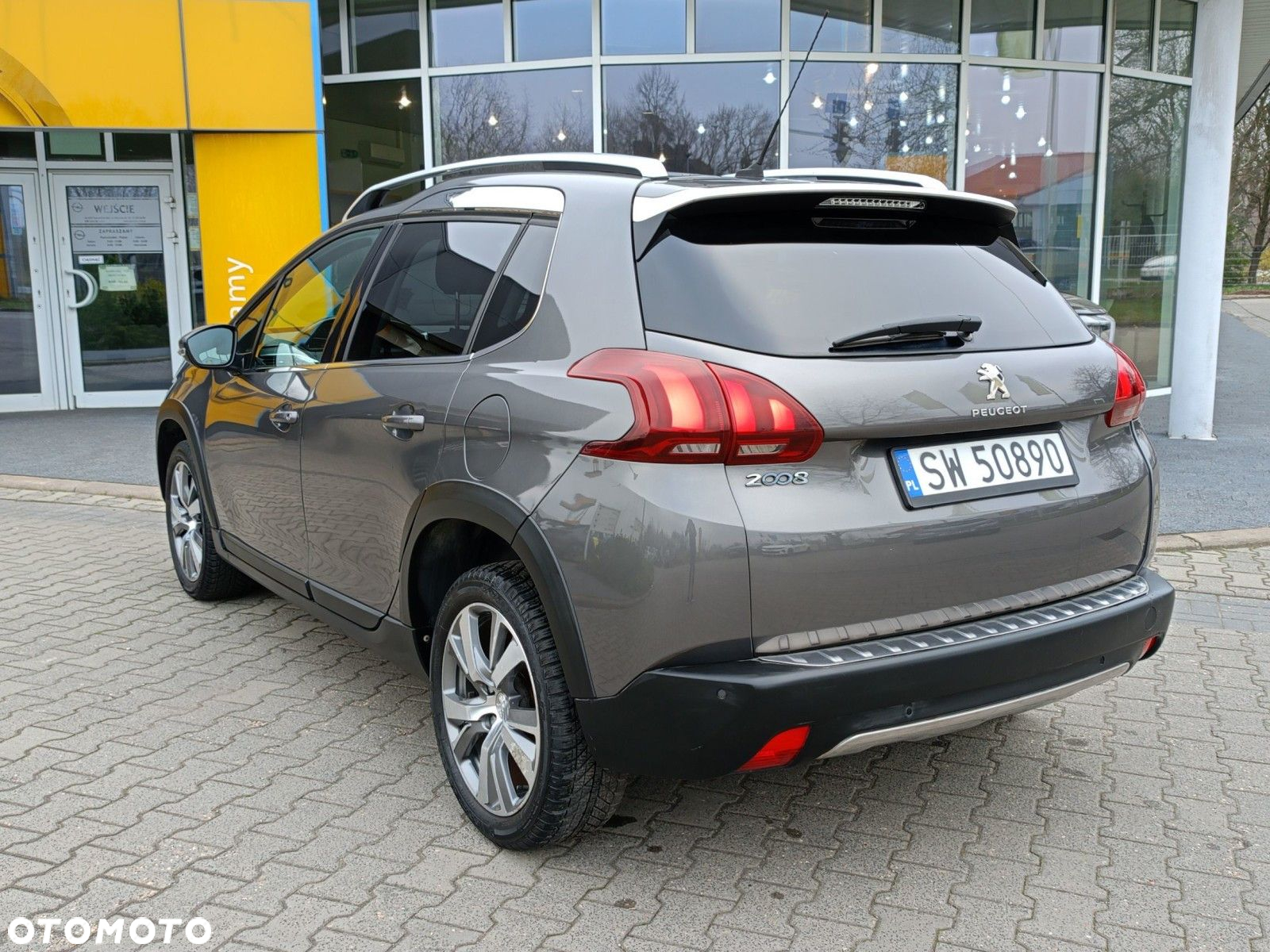 Peugeot 2008 - 3