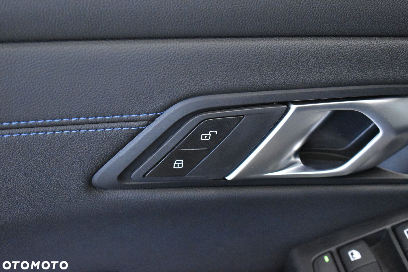 BMW Seria 3 320i M Sport sport - 8
