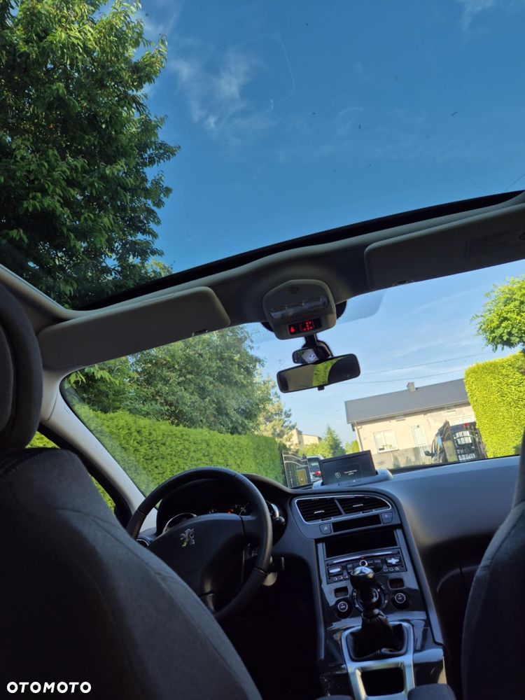 Peugeot 5008 - 21