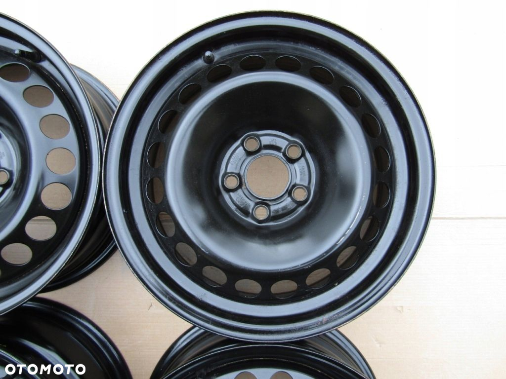 FELGI 15 AUDI A1 A2 A3 VW GOLF IV SKODA FABIA II III 5x100 - 6