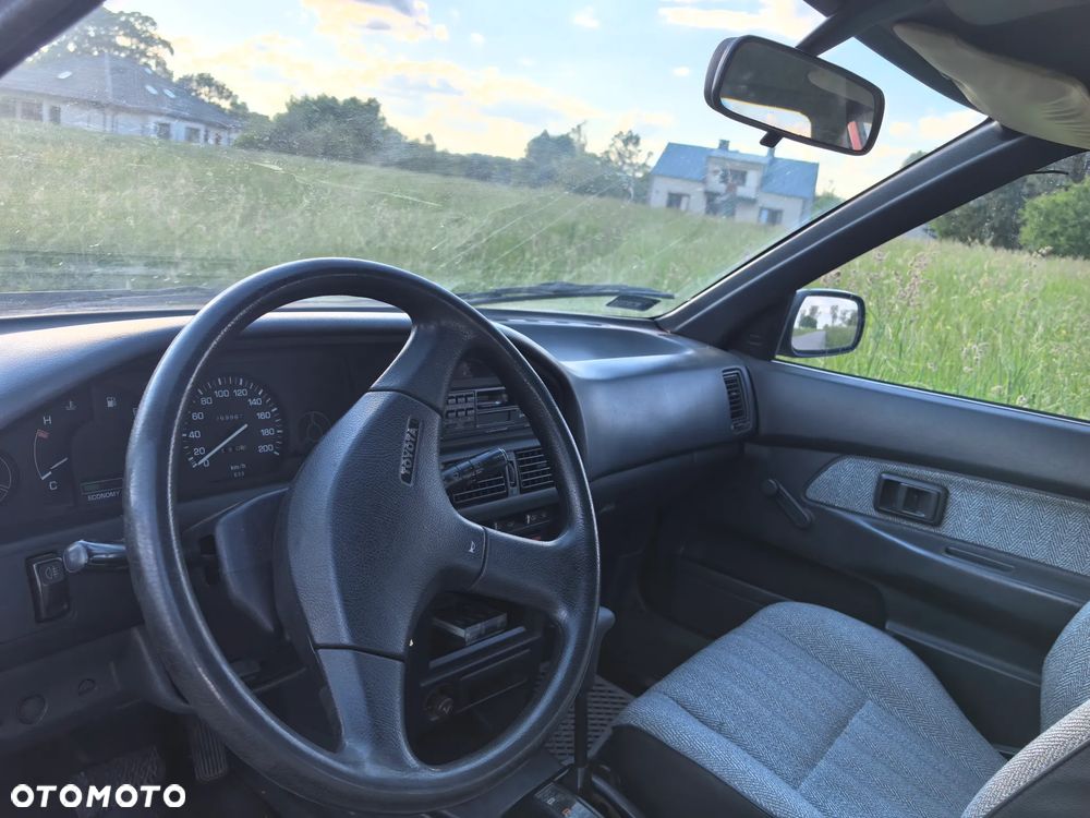 Toyota Corolla 1.6 GL - 14
