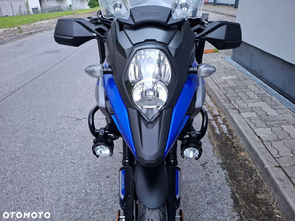 Suzuki DL - 8