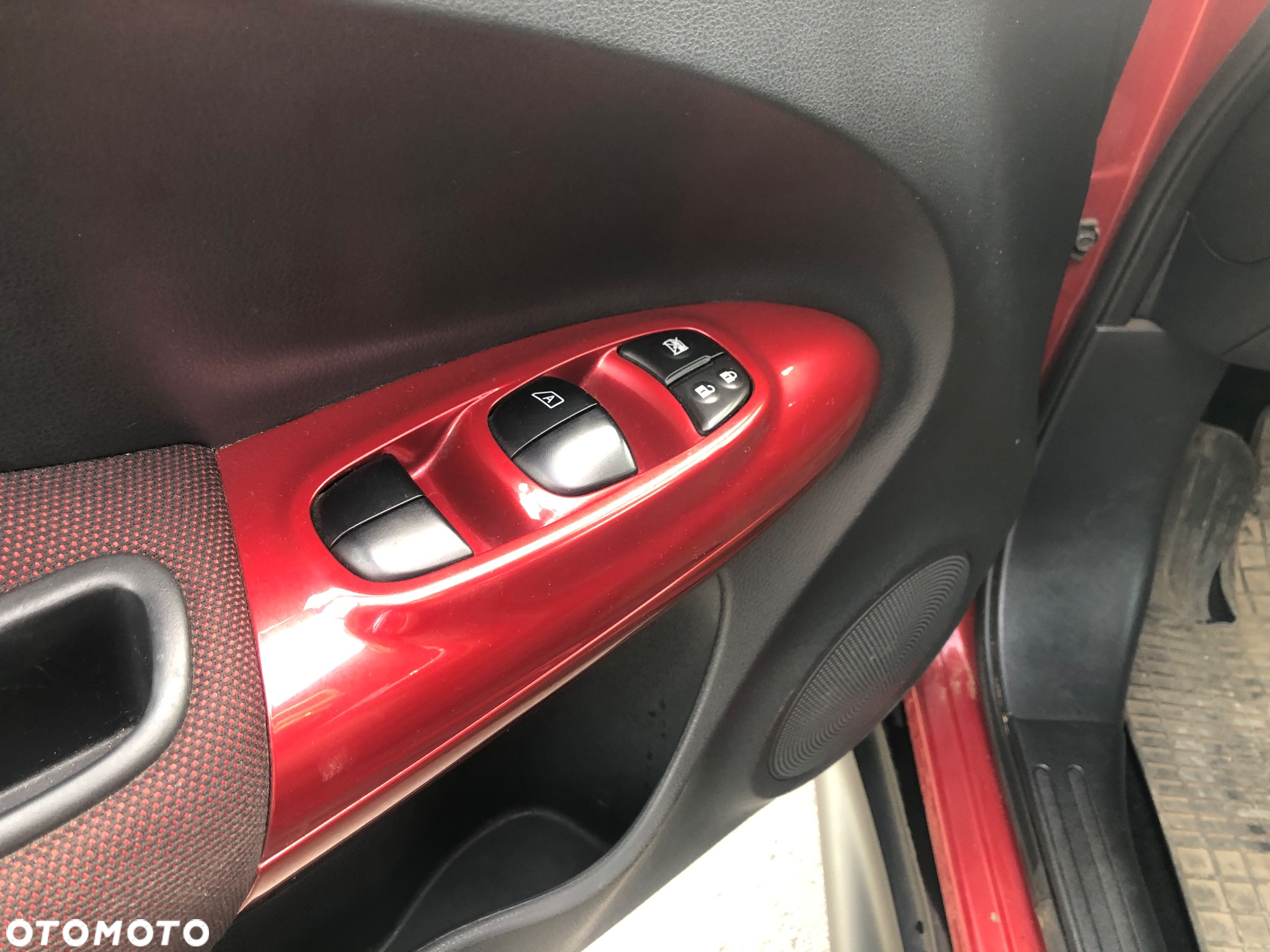Nissan Juke 1.6 T Tekna - 12