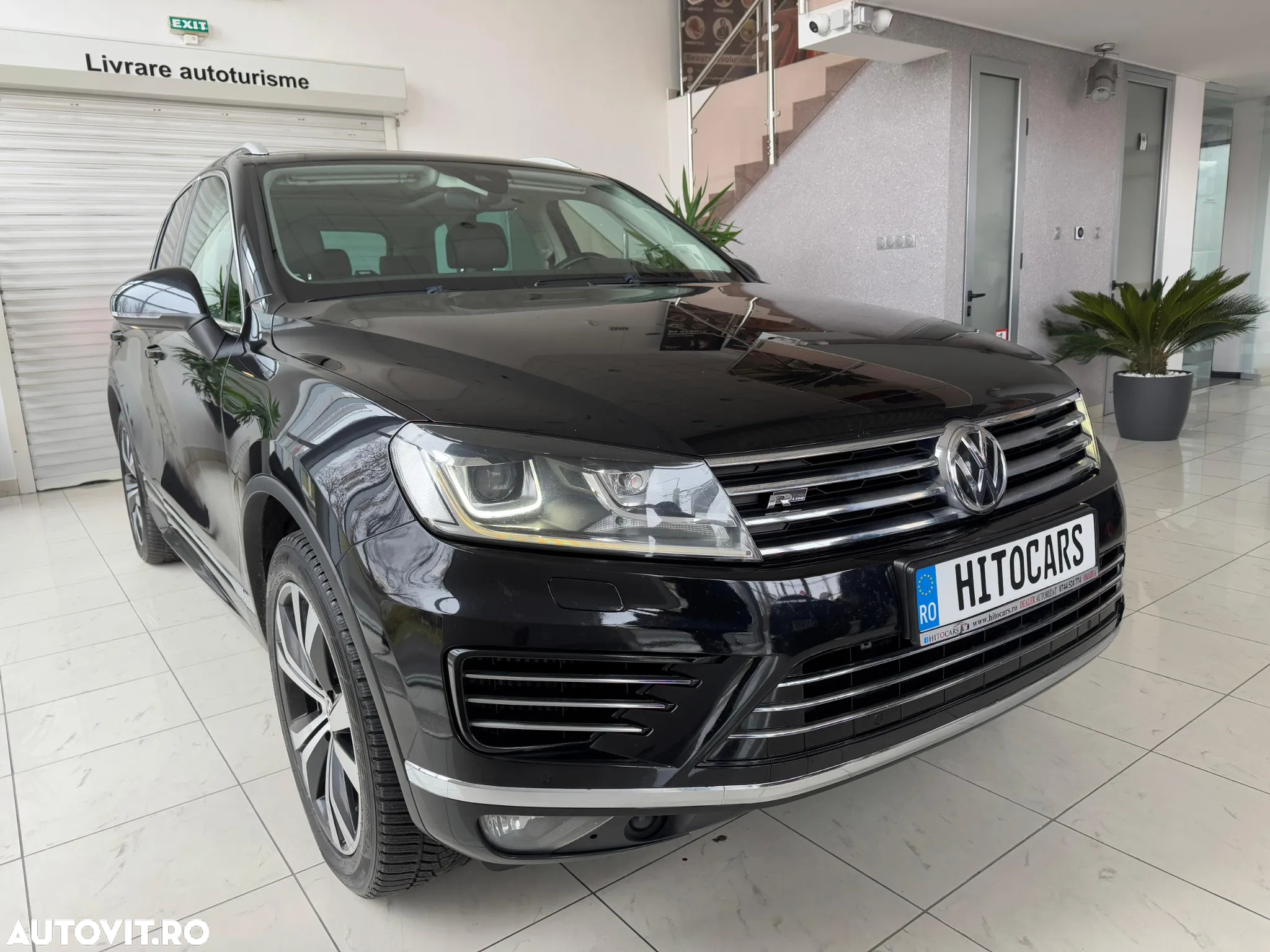 Volkswagen Touareg - 2