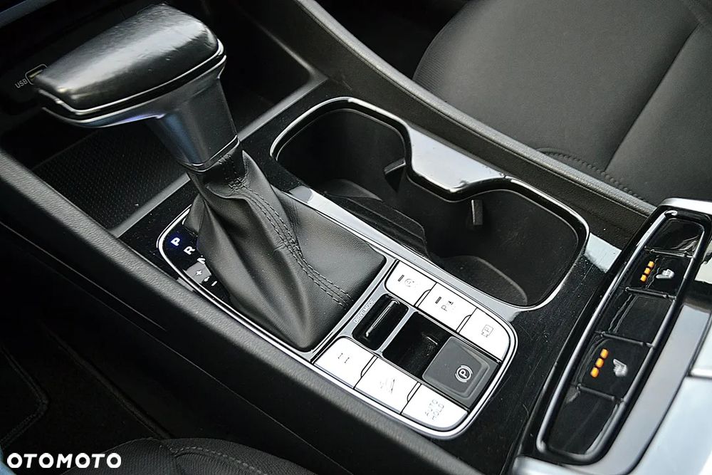 Hyundai Tucson 1.6 CRDi 48V-Hybrid 4WD DCT Prime - 28