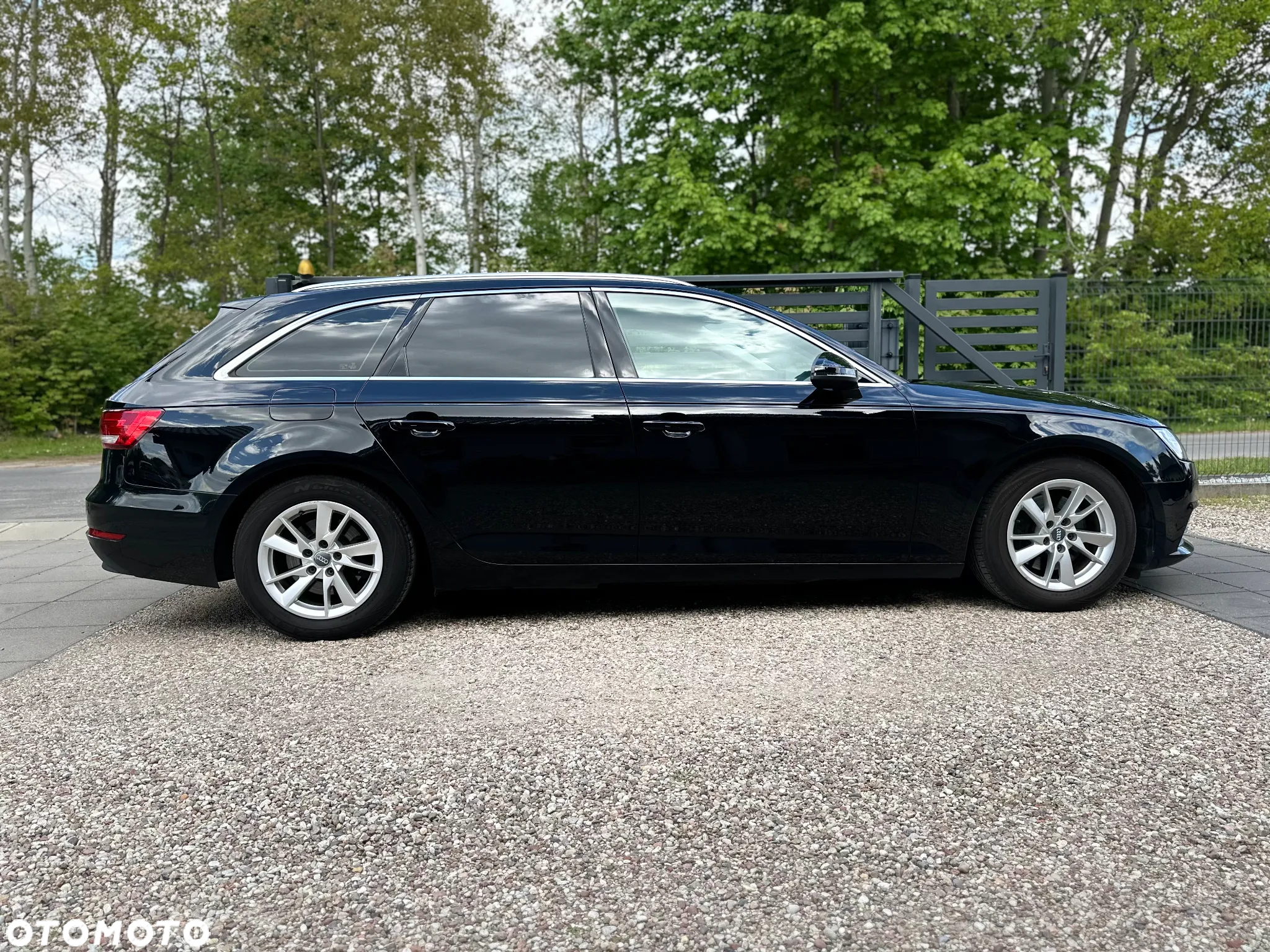 Audi A4 Avant 2.0 TDI - 11