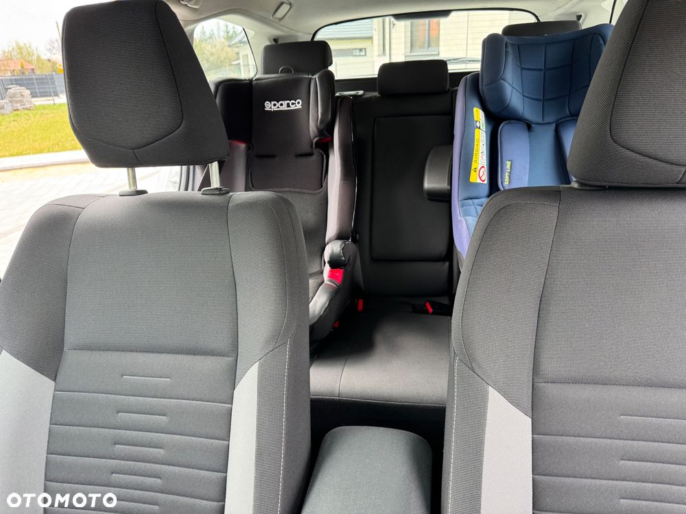 Toyota Auris 1.6 Comfort - 16