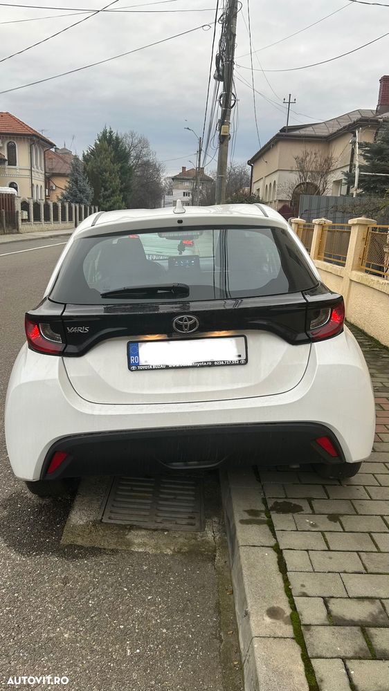 Toyota Yaris 1.5 L Active - 2