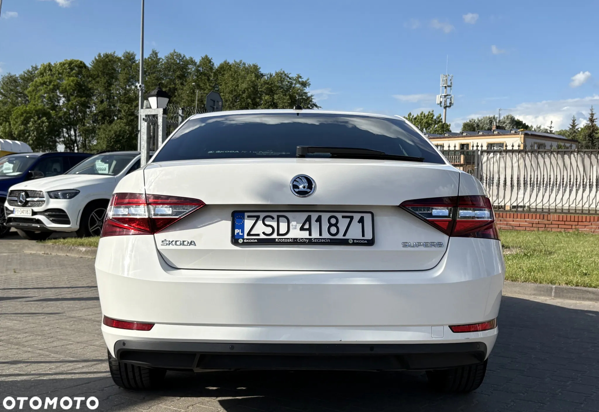 Skoda Superb 2.0 TDI Ambition DSG7 - 8
