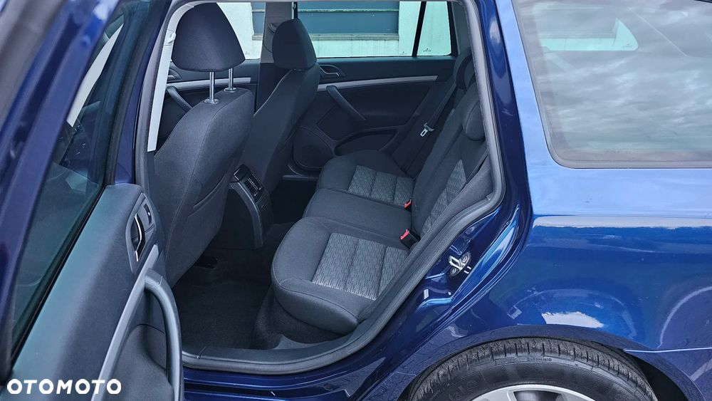 Skoda Octavia 2.0 TDI DPF Ambiente - 10