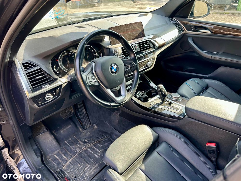 BMW X3 xDrive30i Luxury Line sport - 18