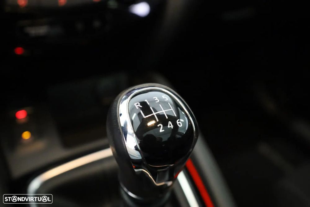 Nissan Qashqai 1.3 DIG-T N-Connecta LED+TT+SKY - 33