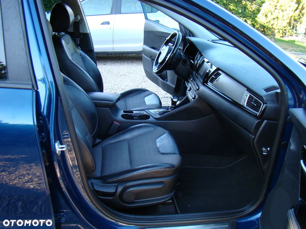 Kia Niro 1.6 GDI 2WD Edition 7 - 19