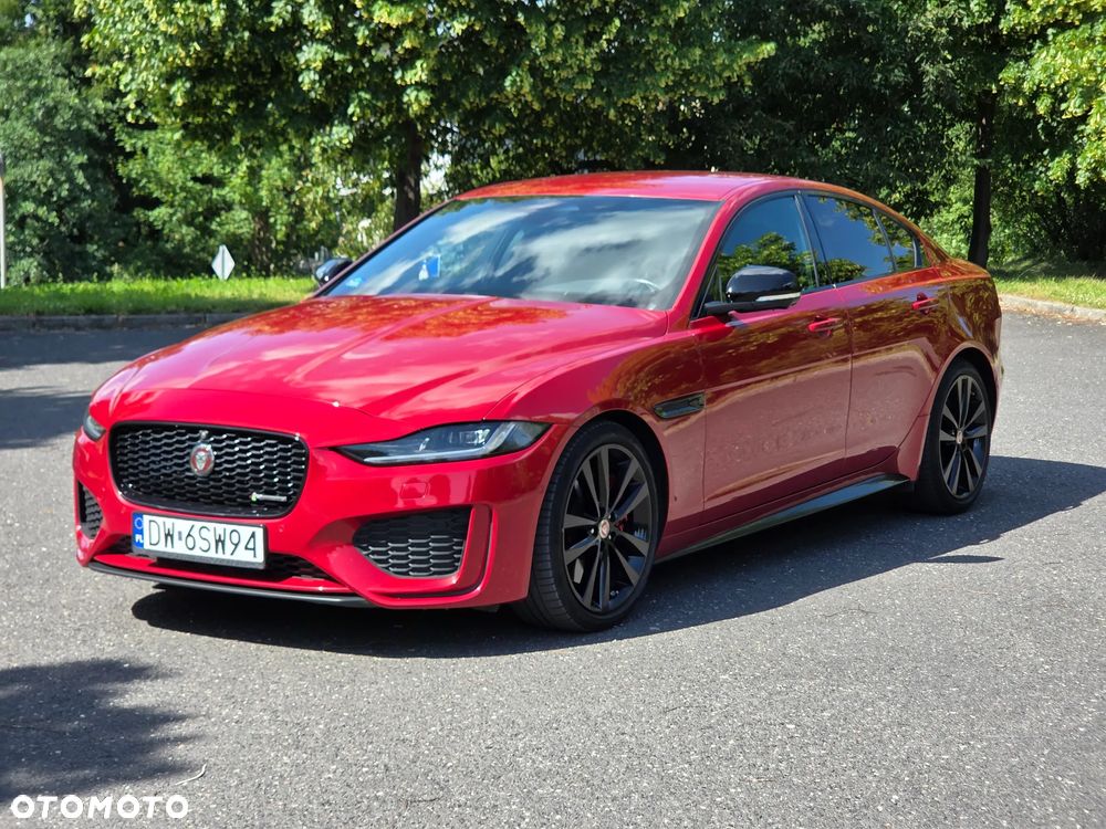 Jaguar XE 2.0 P250 R-Dynamic Black - 10
