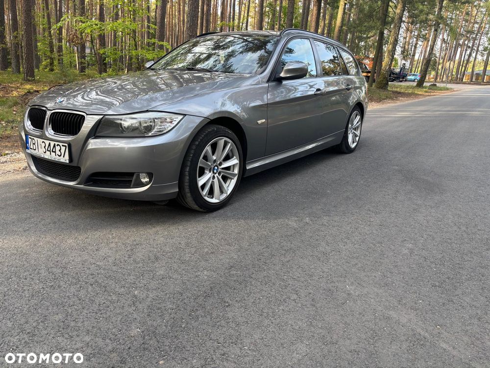 BMW Seria 3 - 16