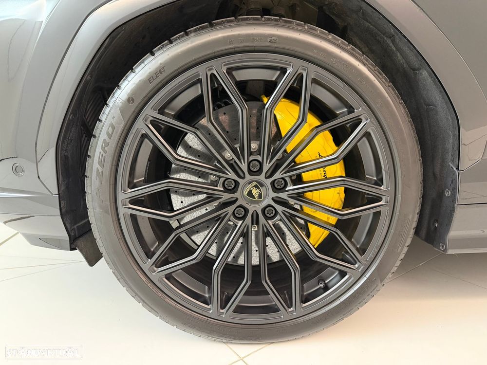 Lamborghini Urus 4.0 V8 SE - 10