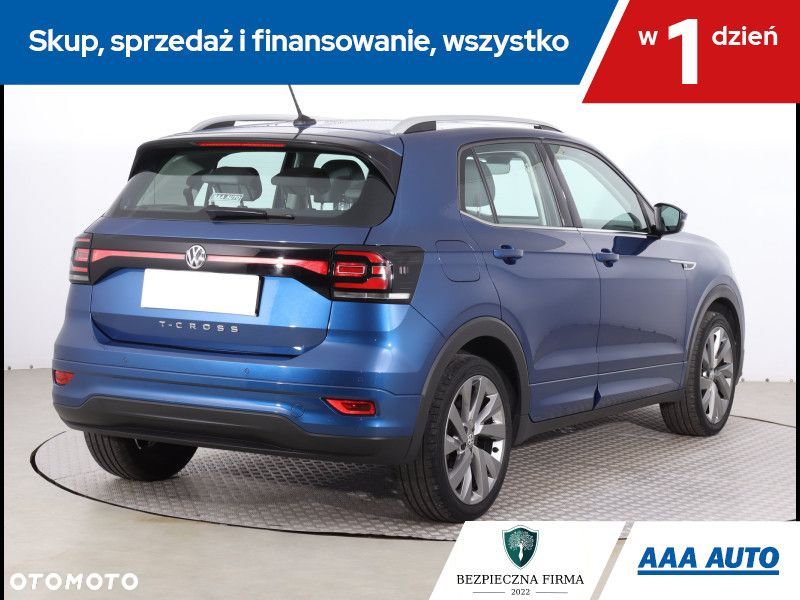 Volkswagen T-Cross - 6
