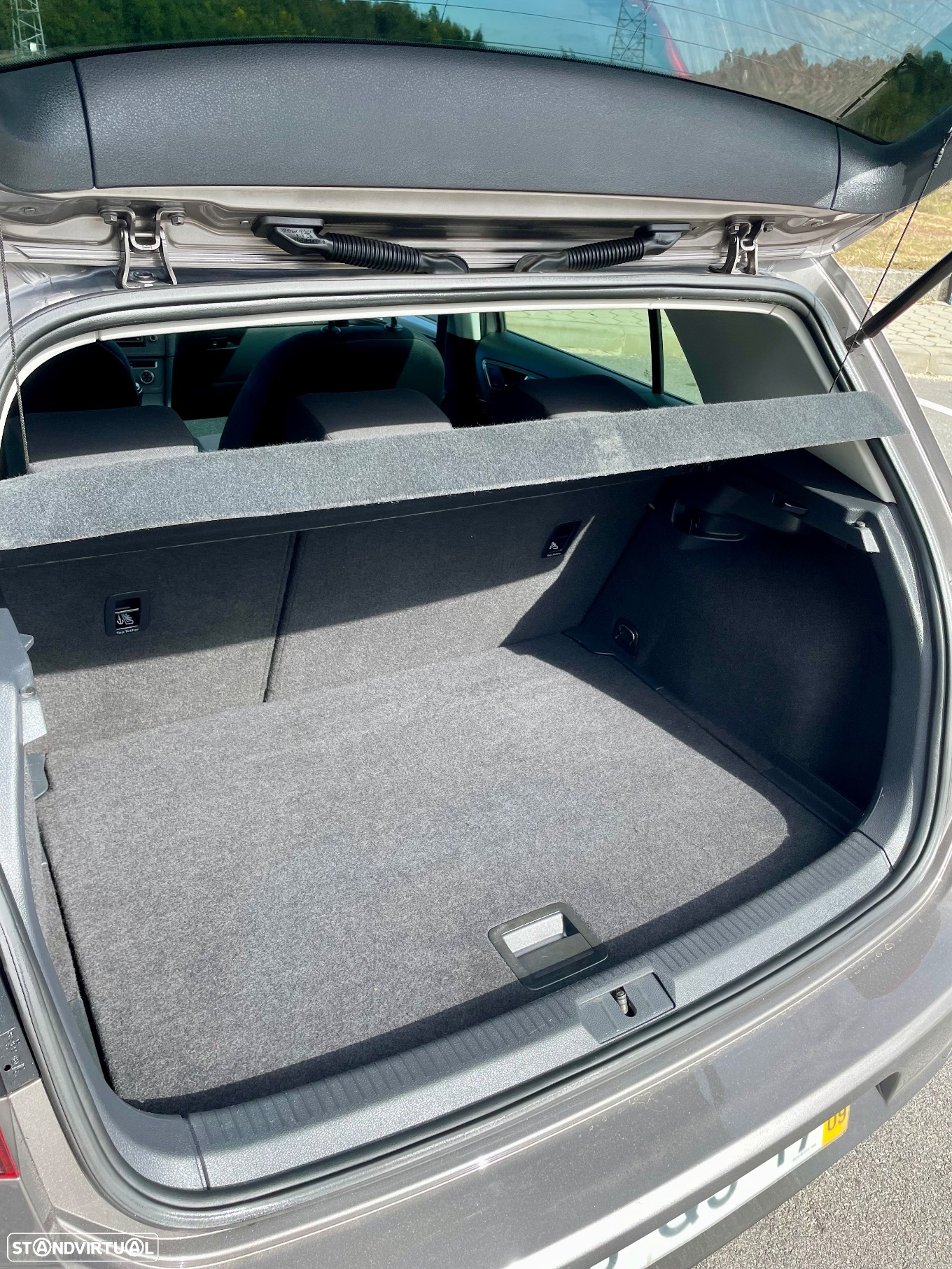 VW Golf 1.6 TDi Trendline - 34
