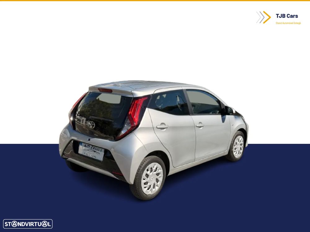 Toyota Aygo 1.0 X-Play+X-Touch - 6