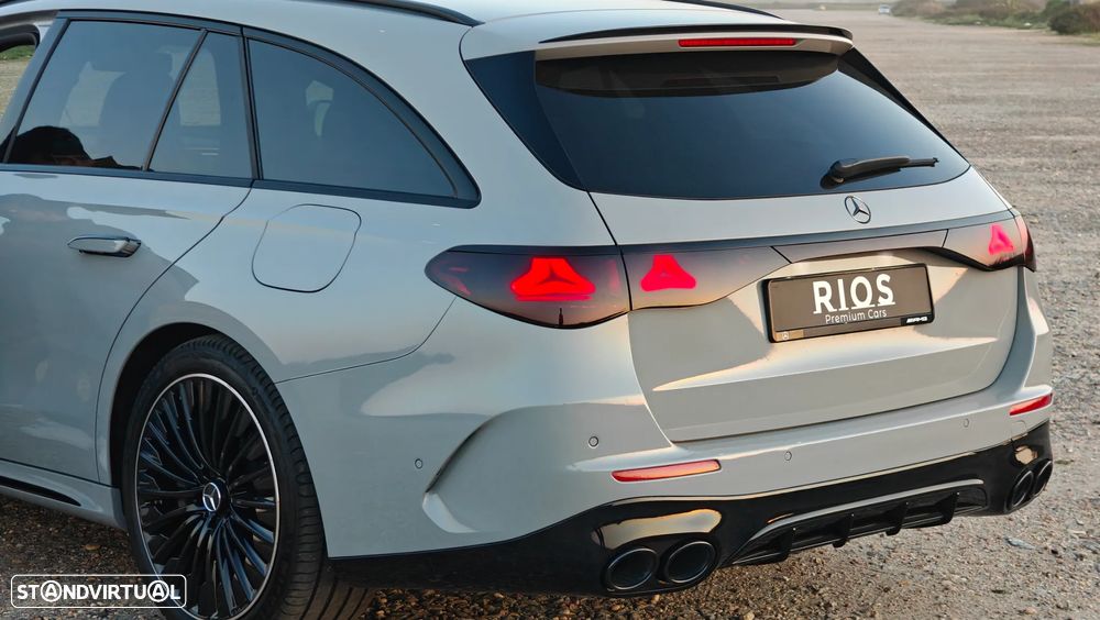 Mercedes-Benz E 300 de - 21