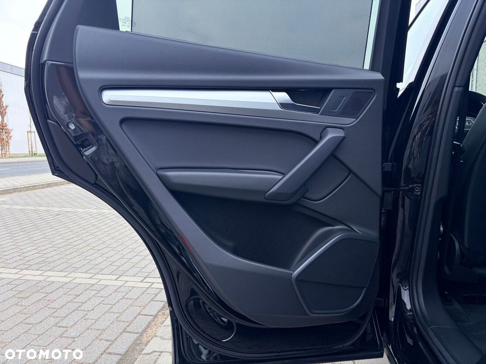 Audi Q5 Sportback - 24