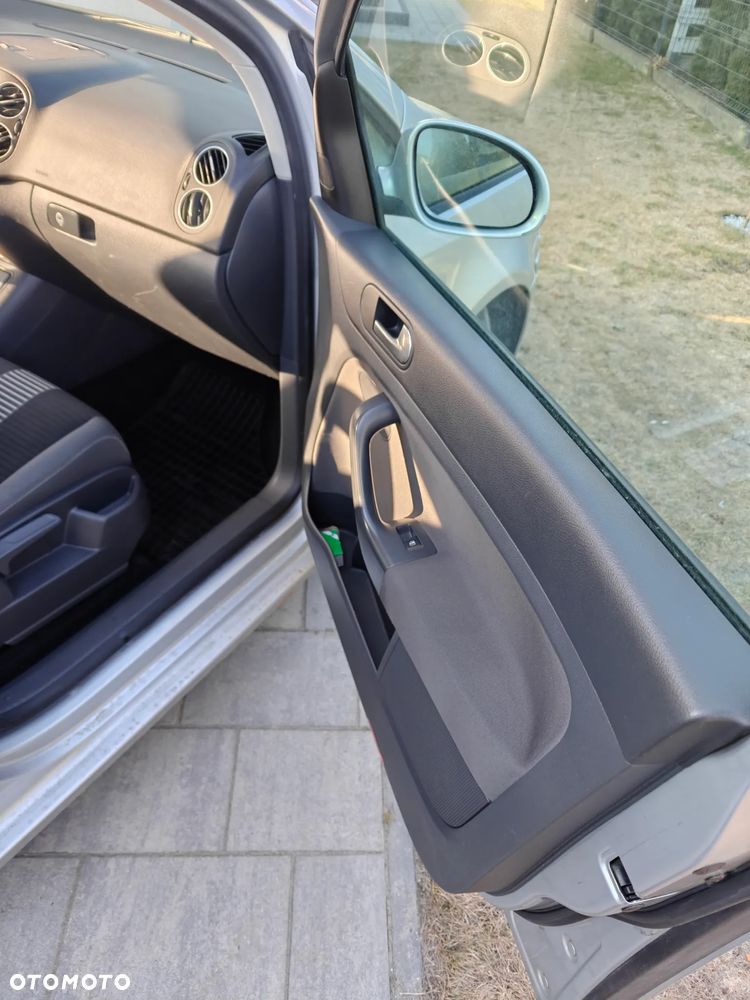 Volkswagen Golf Plus 1.9 TDI DPF United - 10