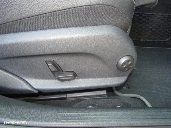 Mercedes-Benz C 220 BlueTEC Avantgarde+ Aut. - 17