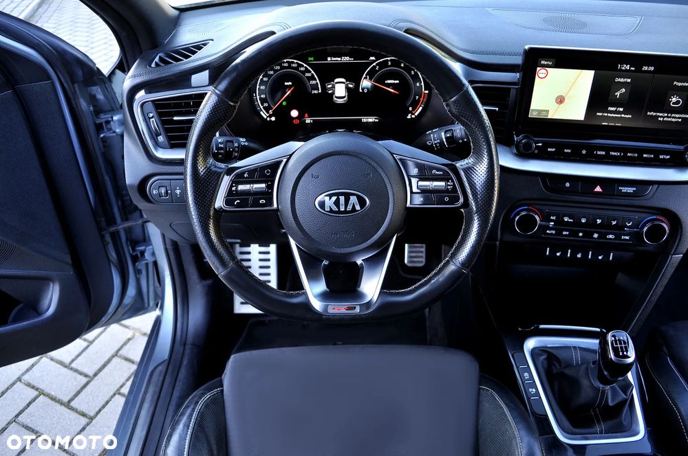 Kia ProCeed 1.4 T-GDI GT Line - 26