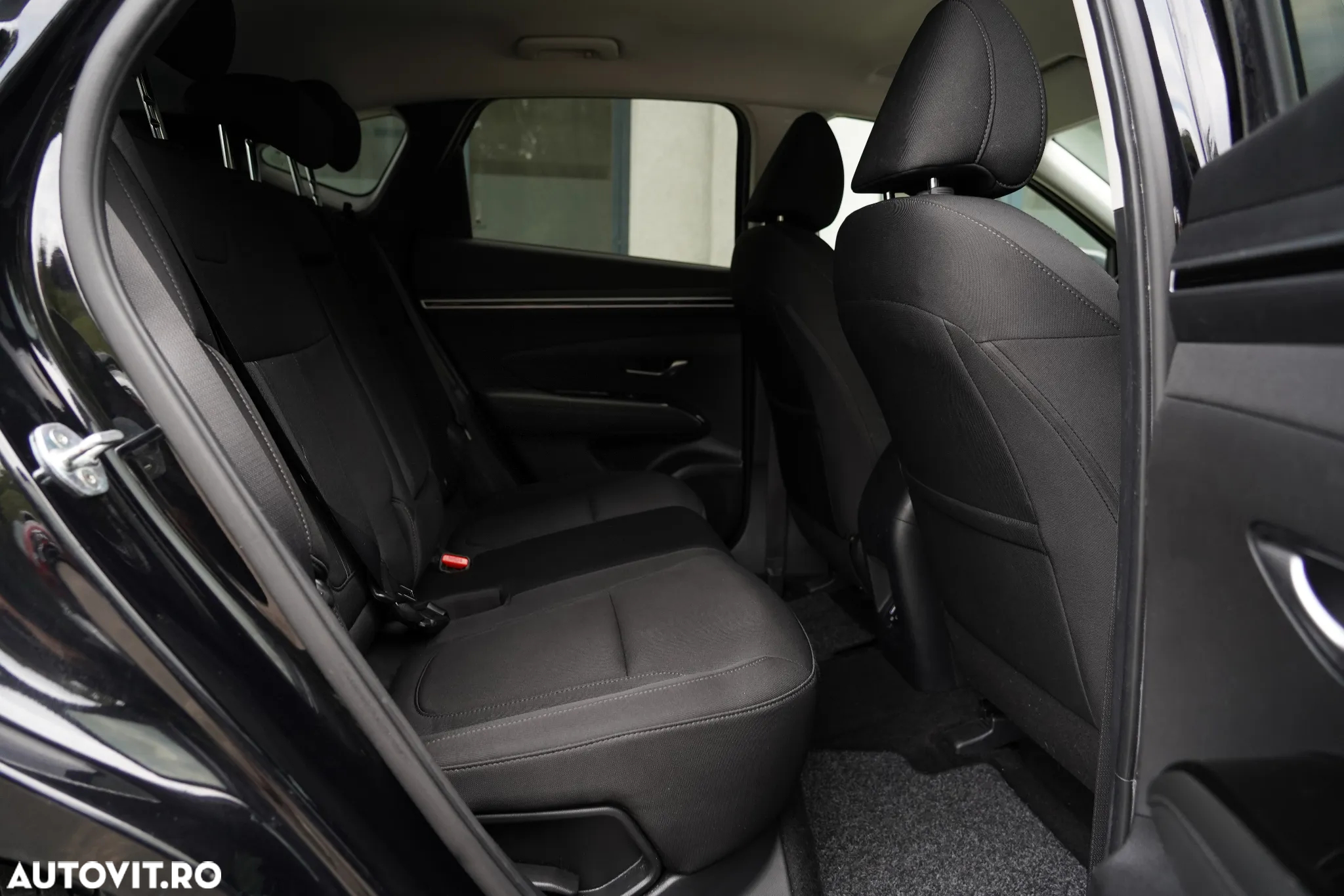 Hyundai Tucson 1.6 l 252 CP 4WD 6AT PHEV Premium - 8
