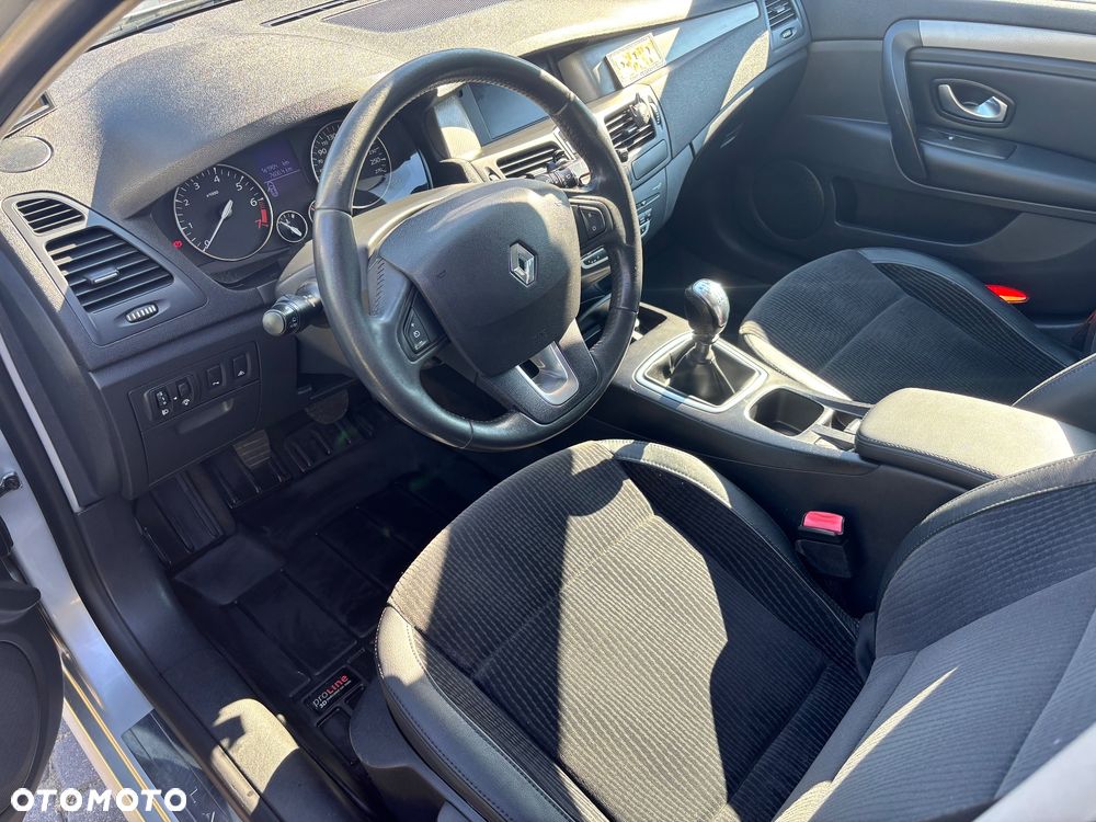Renault Laguna - 10