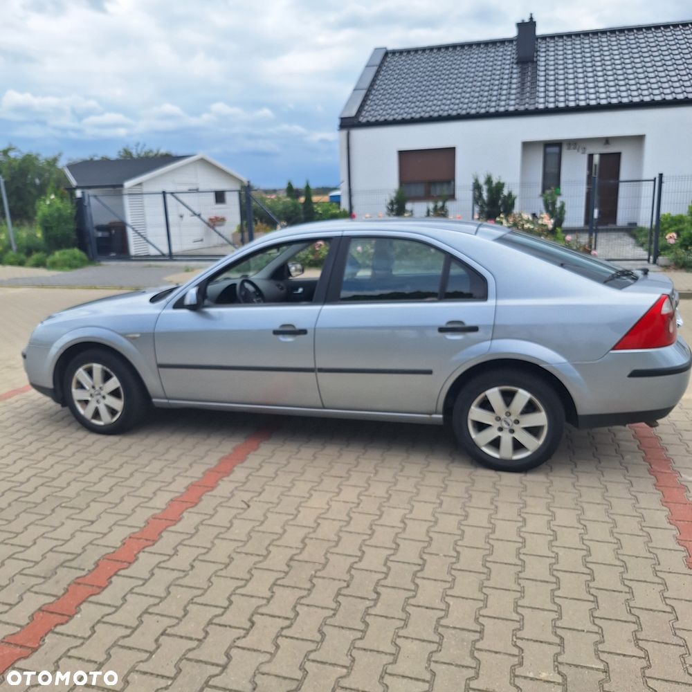 Ford Mondeo 1.8 X - 5