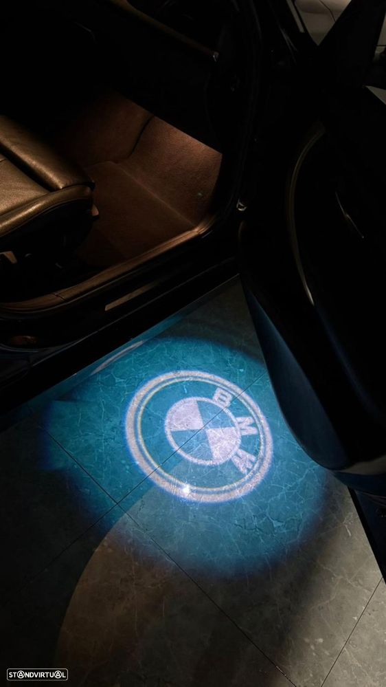 BMW 320 d Touring xDrive Sport Line - 21